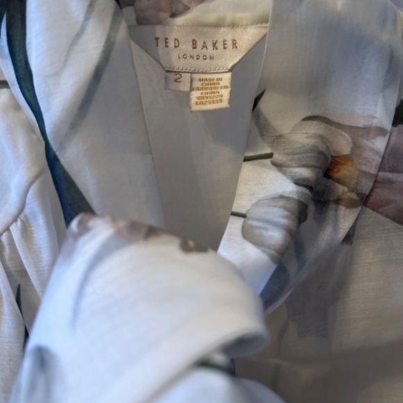 Ted Baker Blouse - Picture 2 of 3